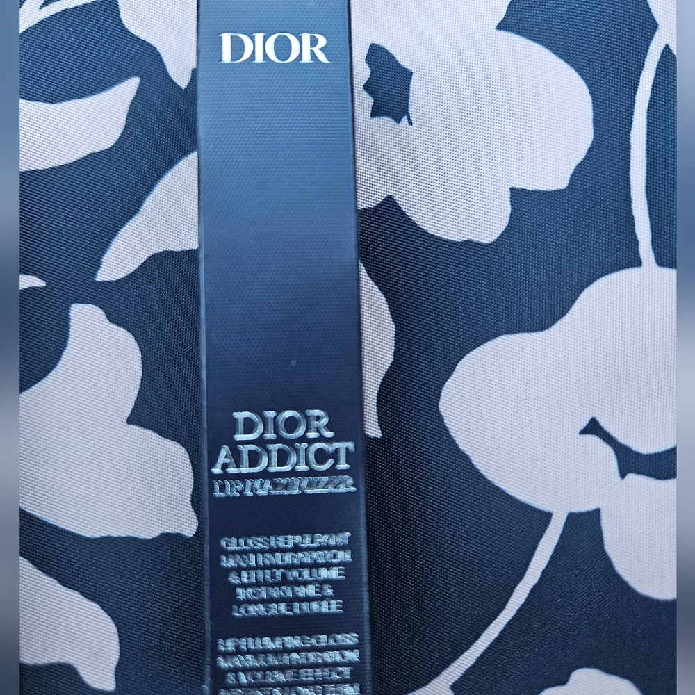 Dior Lip Maximizer in Raspberry NIB - Picture 4 of 4